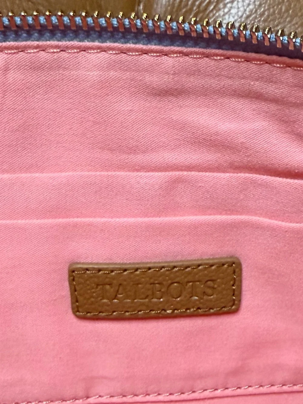 🦩🩵 TALBOTS Colorful Embroidered Flamingo Wristlet. NWT - Picture 10 of 11